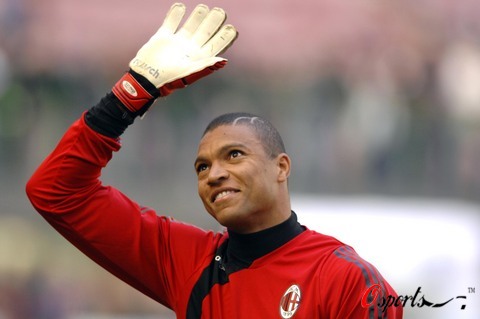 尤文vs卡利亚里：弗拉霍维奇、伊尔迪兹首发，佩林出战