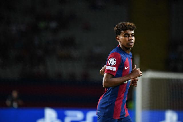 ATP总决赛四强出3席！阿卡年终第一+小组头名，穆塞蒂终结16连败