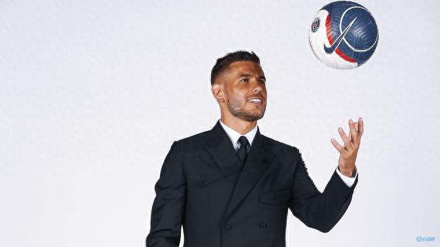 阿里纳斯：湖人总在尝试高难度出手，文森特都无视詹姆斯要球