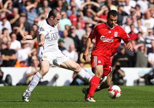 对手：这人是机器人吗？